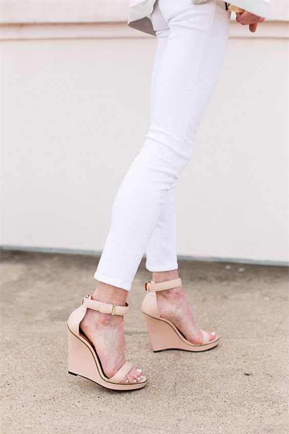 6 kiểu sandals mà hè này các nàng sẽ thấy xuất hiện ở bất kỳ đâu