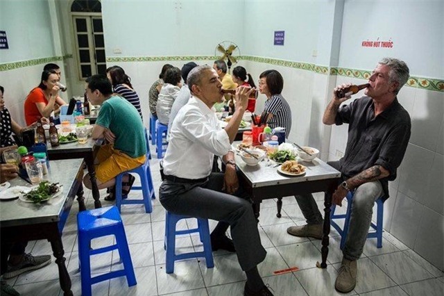 Việt Nam, Tổng thống Mỹ, Obama, bún chả, máy bay, siêu xe, khách sạn, người Việt