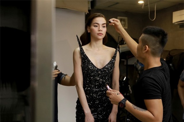 Ha Ho, Pham Huong than thiet o hau truong chup hinh hinh anh 4