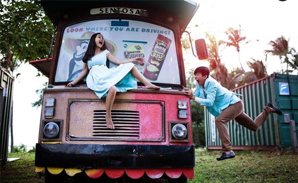 ảnh cưới khó đỡ