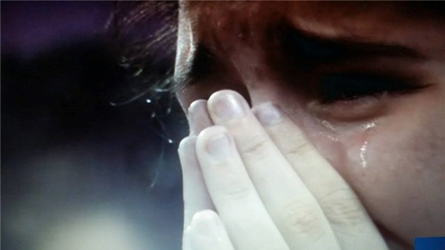 Torres va mot nua thanh Madrid chim trong nuoc mat hinh anh 17