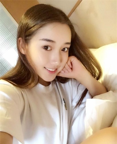 Hot girl 18 tuổi Trung Quốc khiến dân tình mê mệt vì xinh như nữ thần - Ảnh 6.