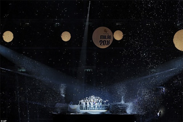 Ronaldo bùng nổ trước 80.000 CĐV Real Madrid trên sân Bernabeu - Ảnh 13.