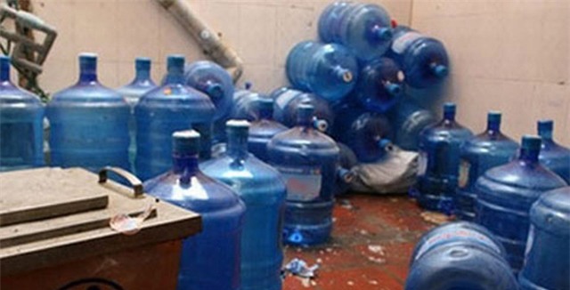 Bình nước lọc, axit, văn phòng, phụ huynh, nước sạch, nước đóng chai, nước đóng bình, chất tẩy