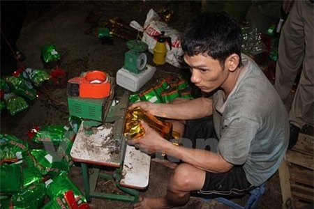 Tra nhai, tra dua thom nuc mui nho hoa chat doc hai-Hinh-2