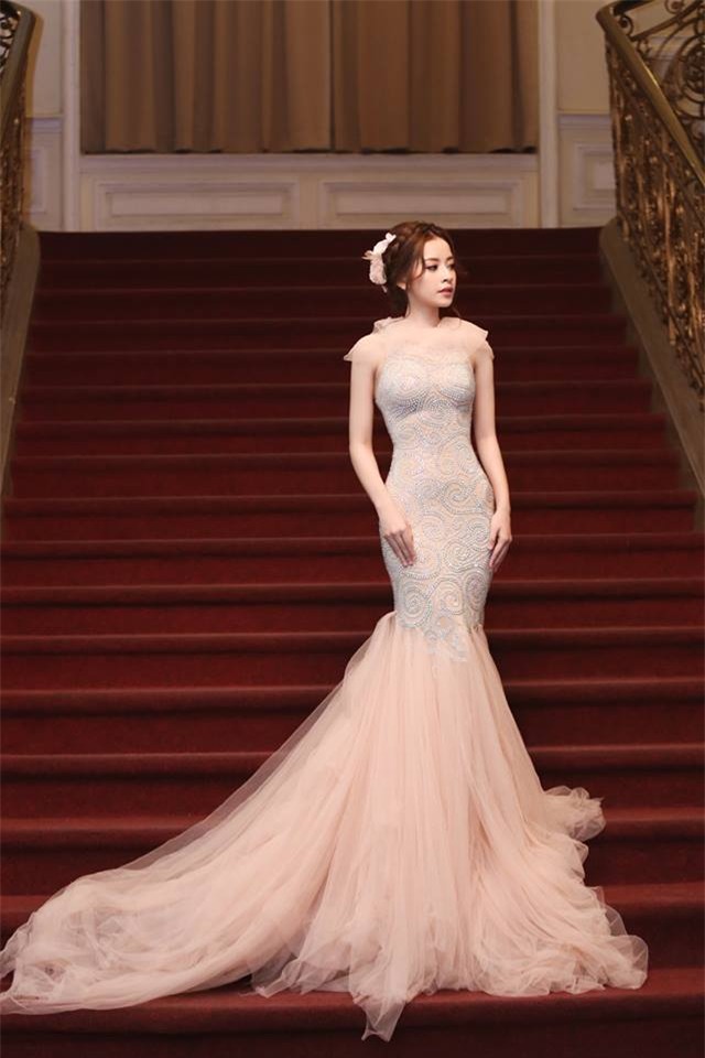 Những bộ cánh chứng tỏ: Chi Pu đã trở thành mỹ nhân rồi! - Ảnh 8.