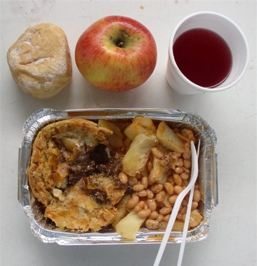 Có món gì trong căn-tin trường học trên thế giới