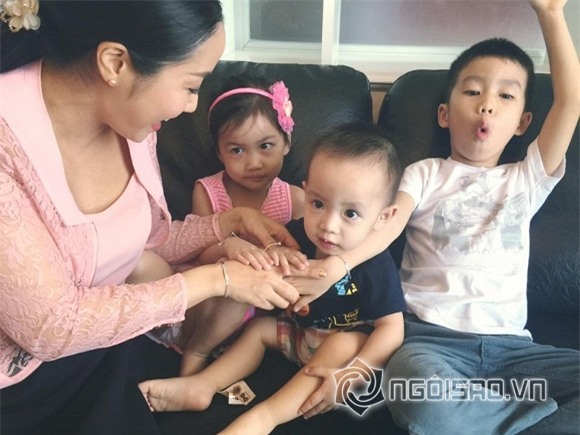 nhóc tì nhà sao Việt 1