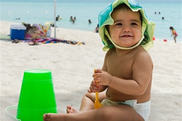 cham-soc-da-mua-he-cho-be-blogtamsuvn (1)