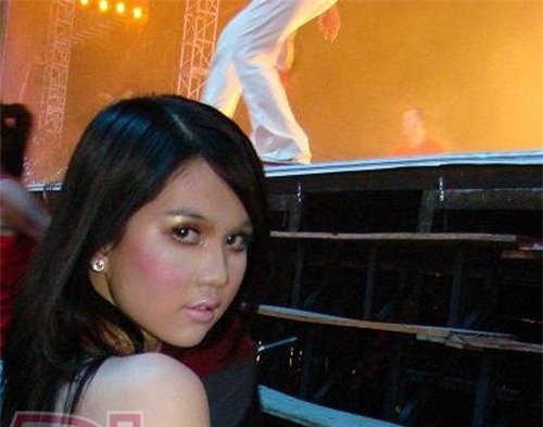 ngoc trinh, nu hoang noi y, vong eo 56