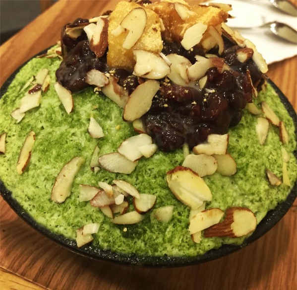 Nắng muốn xỉu thế này, ăn gì ở Hà Nội để bớt nóng đây? - Ảnh 10.