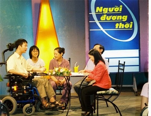 Tạ Bích Loan, MC Phan Anh, Phan Anh bị đấu tố, người đương thời, đường lên đỉnh olympia, 60 phút mở