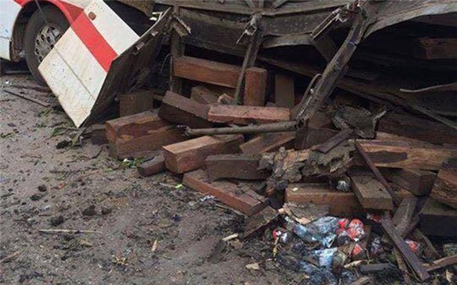 tai nạn giao thông, 9 người Việt chết, Nghệ An