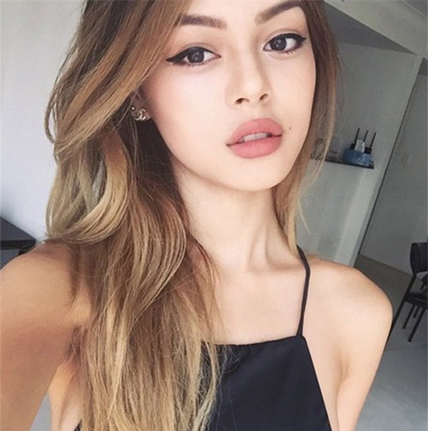 Có phải người môi mỏng thì bạc tình bạc nghĩa