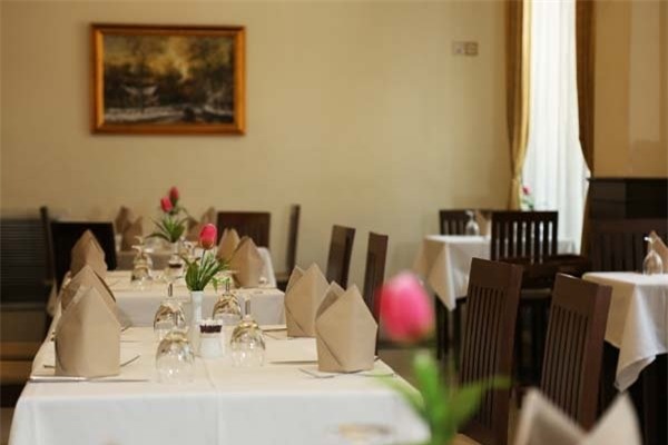 can canh khach san “5 sao” o myanmar, noi dt viet nam dong quan hinh anh 9