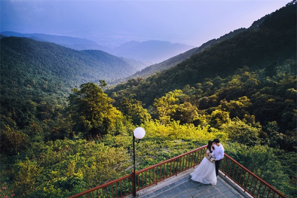 ảnh cưới mùa hè