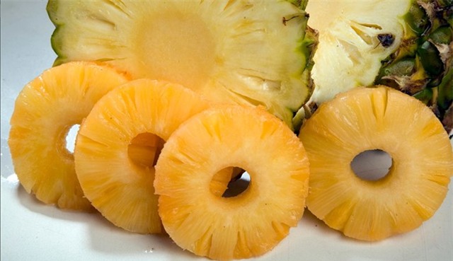 8 ly do nen uong nuoc dua vao moi sang hinh anh 1