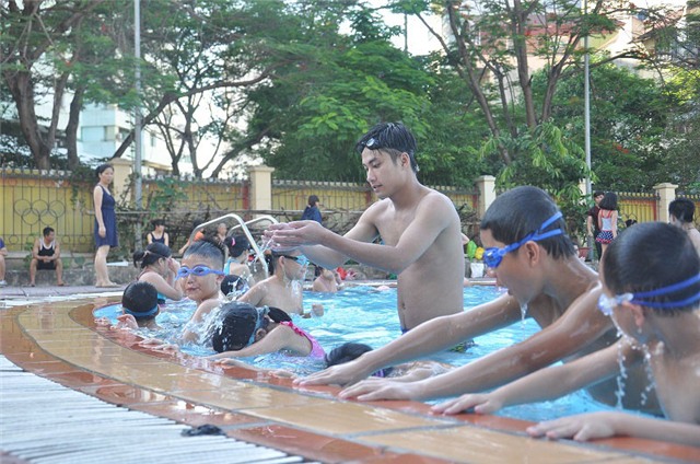 nắng nóng, dạy bơi miễn phí, đuối nước, tai nạn học đường, Sở GD-ĐT Hà Nội