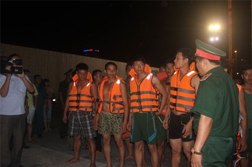 chìm tàu, du lịch, sông hàn, đà nẵng,