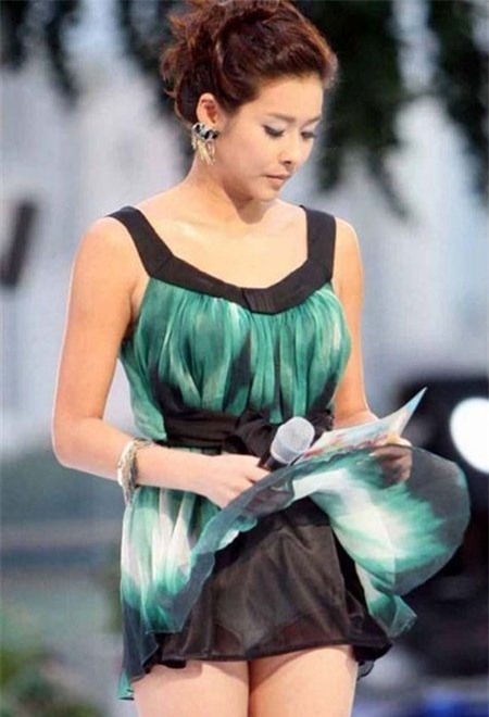 nhung pha toc vay khien sao chau a kho xu hinh anh 17