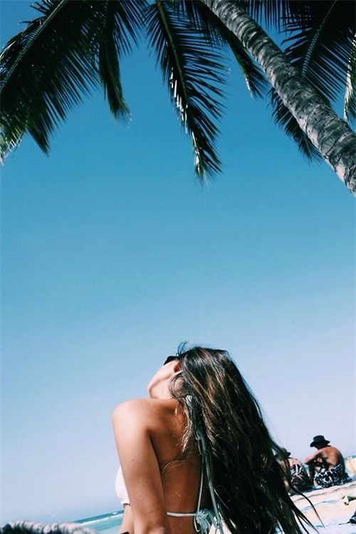 chăm sóc tóc sau khi đi biển