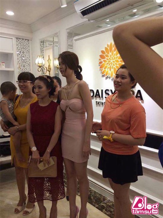vong 1 ngoc trinh blogtamsuvn (5)