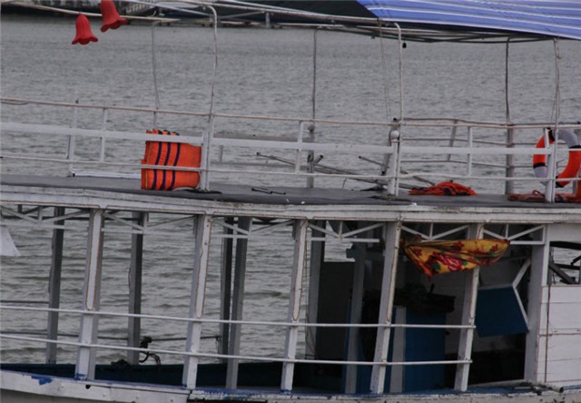 chìm tàu sông Hàn, neo bên sông Hàn, Đà Nẵng