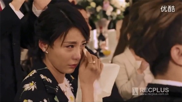 đám cưới ngôn tình