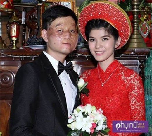 Đám cưới chấn động mạng của Trần Lâm và Thu Hiền năm 2014.