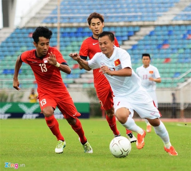 Chuyên gia Vũ Mạnh Hải: Singapore quá yếu, toàn trẻ chứ không thì… - Ảnh 2.