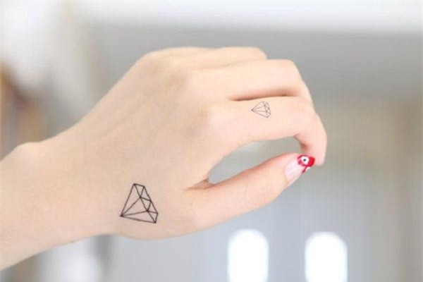 Khám phá những bí ẩn từ những mẫu hình xăm hot nhất hiện nay