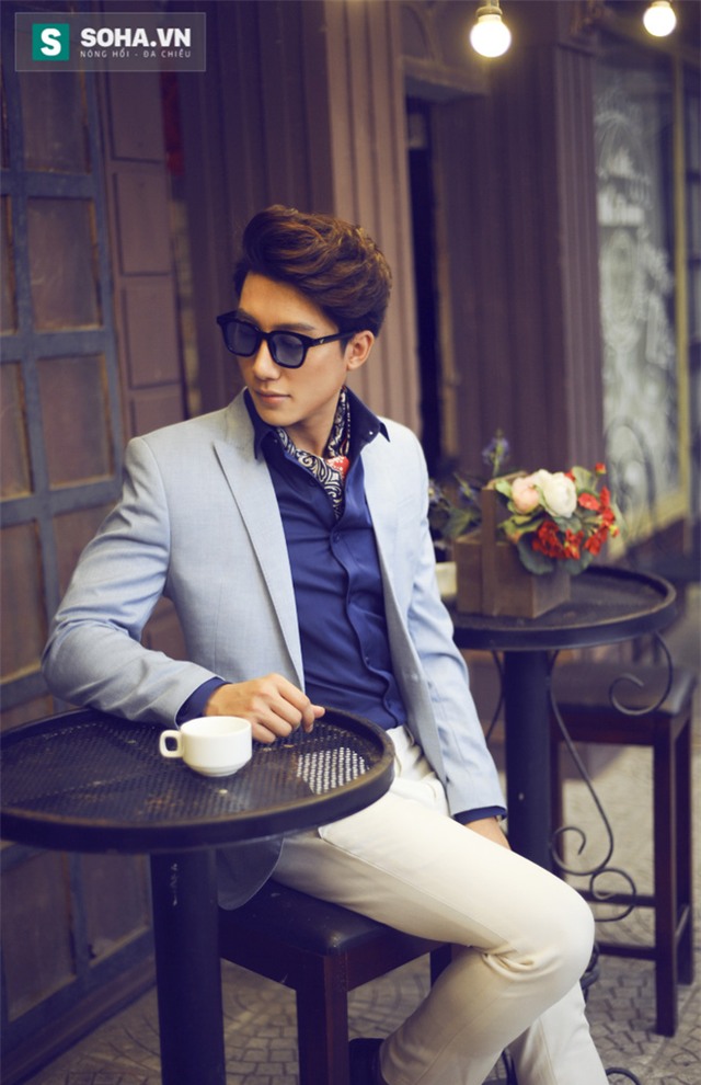 Hot boy khoa sản bị các thai phụ trẻ xin số điện thoại - Ảnh 1.