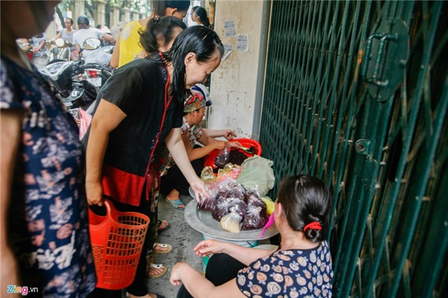 Ruou nep, man tam hoa dat hang ngay Tet Doan Ngo hinh anh 4