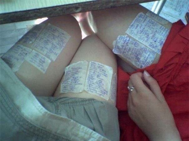 Hộp nước ép kì diệu có thể làm con người ta thông minh lên trong vòng 5 nốt nhạc.(Ảnh: Internet) Thời trang không chỉ để làm đẹp có nghĩa là thế này đây...(Ảnh: Internet) Dân chuyên Hóa hay dân 