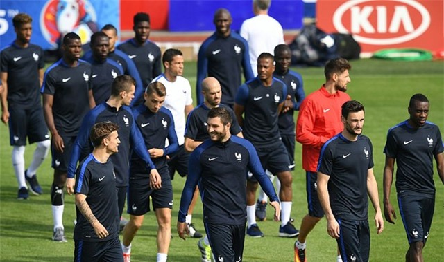 DT Phap, nha vo dich sinh ra tu nghich canh hinh anh 1