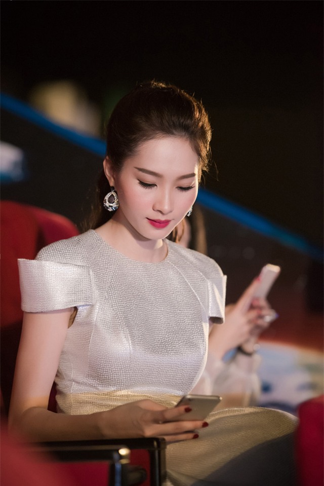 Năng động hay quyến rũ, Hoa hậu Đặng Thu Thảo vẫn đẹp khó cưỡng như thế này! - Ảnh 5.