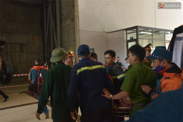 Thi thể du khách người Anh được chuyển về Sa Pa trong sự ngóng chờ mòn mỏi của người thân - Ảnh 3.