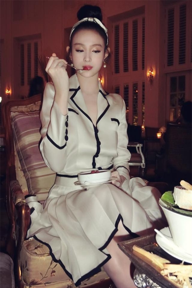 Hot girl nổi tiếng 1 thời đã thay đổi như thế nào sau khi làm mẹ? - Ảnh 17.