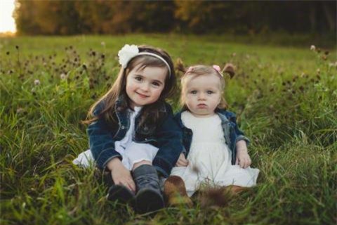 Day cac con it cai va va biet yeu thuong nhau hon