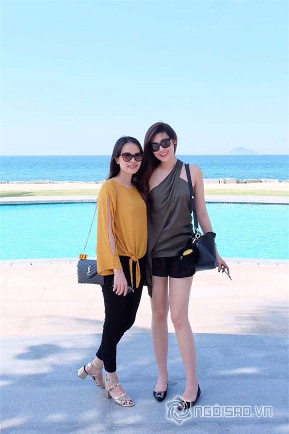 Mẹ Á hậu Tú Anh 1