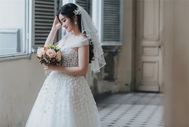 Miss Teen Xuan Mai ket hon voi ban trai dai gia vao thang 6 hinh anh 2