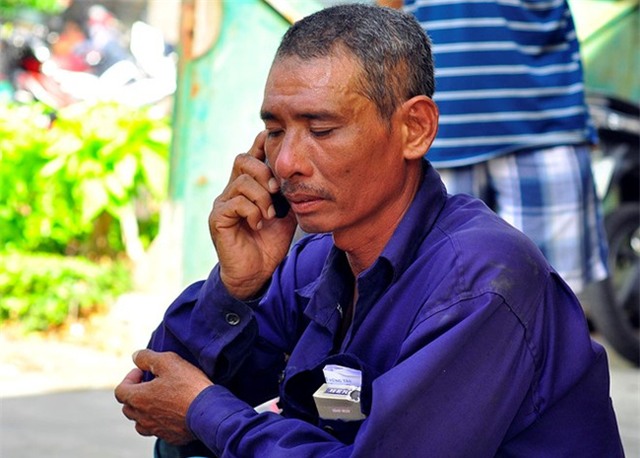 Người chồng nghẹn giọng kể phút thấy vợ bị bê tông đè tử vong - Ảnh 3.