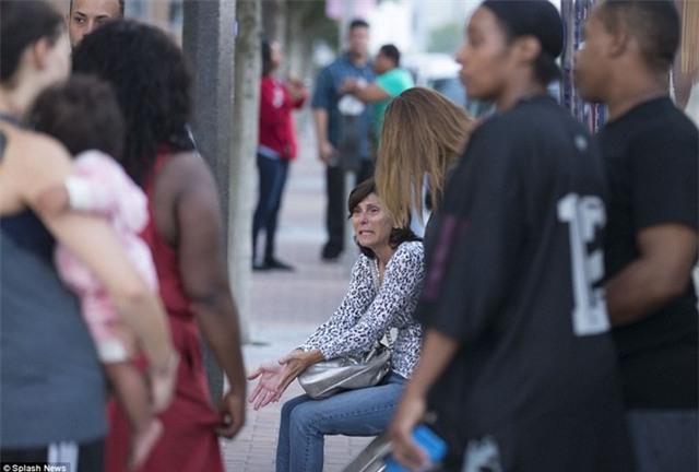 Nan nhan vu xa sung o My: 'Me oi, han o ngay sat chung con' hinh anh 1