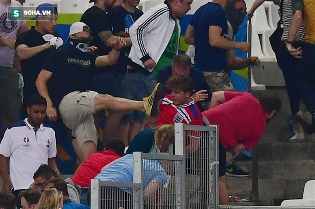 Sự điên rồ của người Anh đang thách thức cả châu Âu - Ảnh 2.