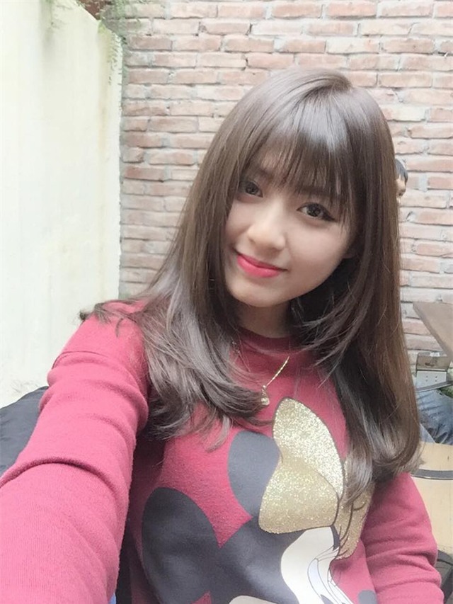 Đây là những nữ CĐV xinh xắn và nóng bỏng nhất đồng hành cùng EURO năm nay! - Ảnh 21.