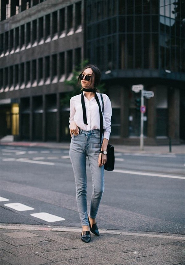 Mix áo sơ mi với quần jeans thế nào cho phong cách nhất?