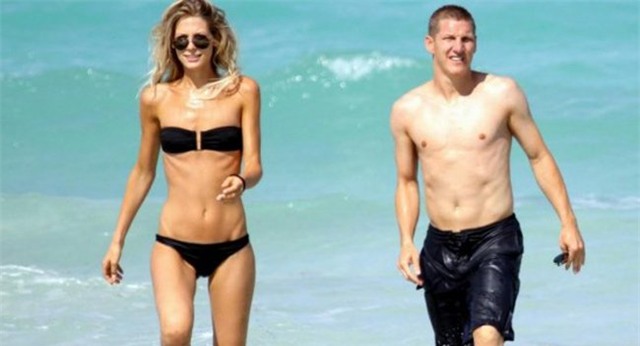 dan nguoi dep khien tuyen duc "run chan" tai euro 2016 hinh anh 7