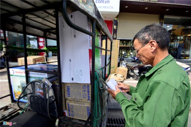 Điều hòa, bia hơi, bán chạy, nắng nóng, Hà Nội, bể bơi, nhân viên, bán hàng, đá sạch