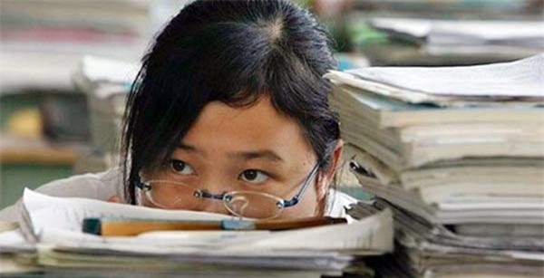 Nỗi ám ảnh khi phải học và thi trường top theo ý bố mẹ
