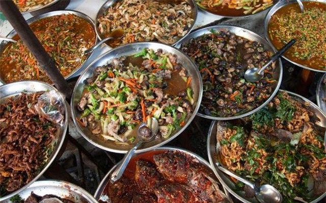 'bún chả Obama', Hà Nội, ẩm thực, khách hàng, bia hơi, quán ăn, vỉa hè, bún ốc